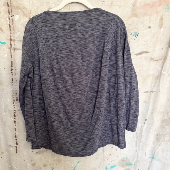 Lululemon Back In Action Long Sleeve, Space Dye Purple - Picture 3 of 4